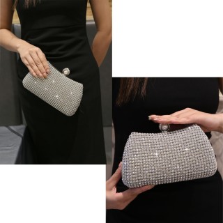 Women's Sparkling Rhinestone Crystal Clutch